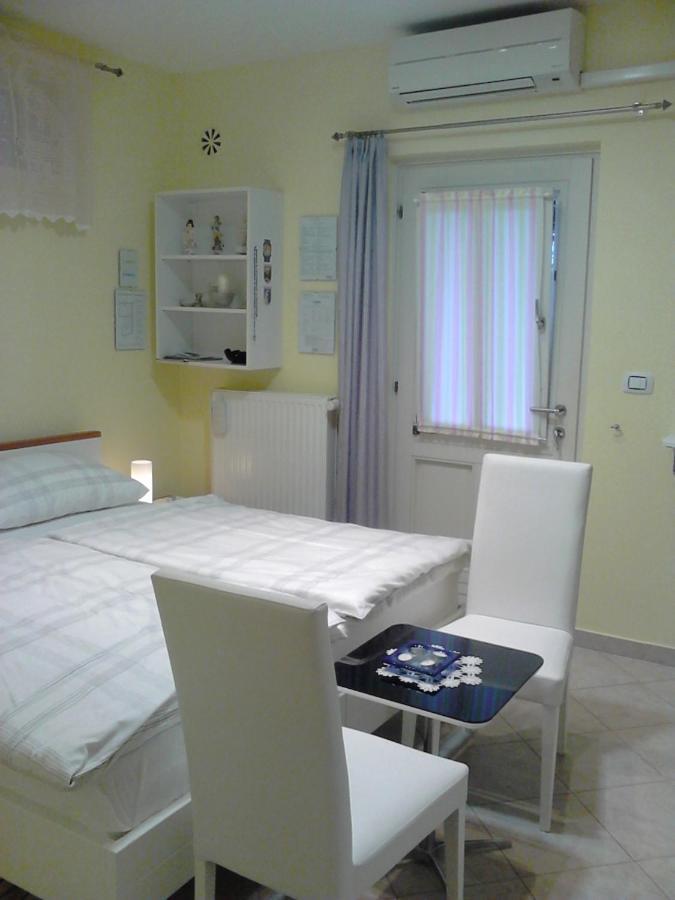 Room Sarah Риека Номер фото